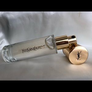 Yves Saint Laurent Touché Eclat Blur Primer